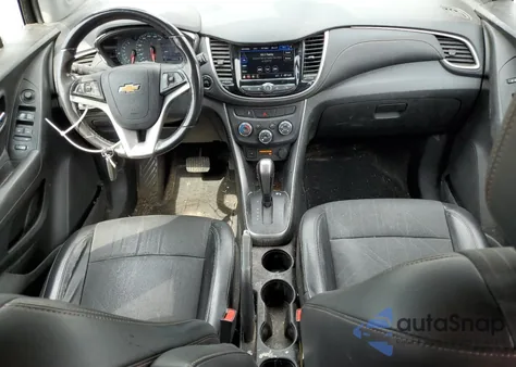 2019 Chevrolet Trax 1Lt из США, поврежденный, VIN KL7CJPSB8KB900201